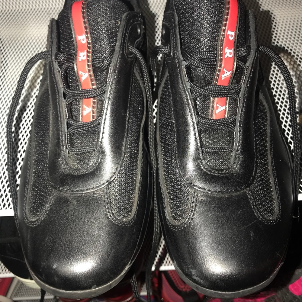 Shoes - Picture 1 of 4